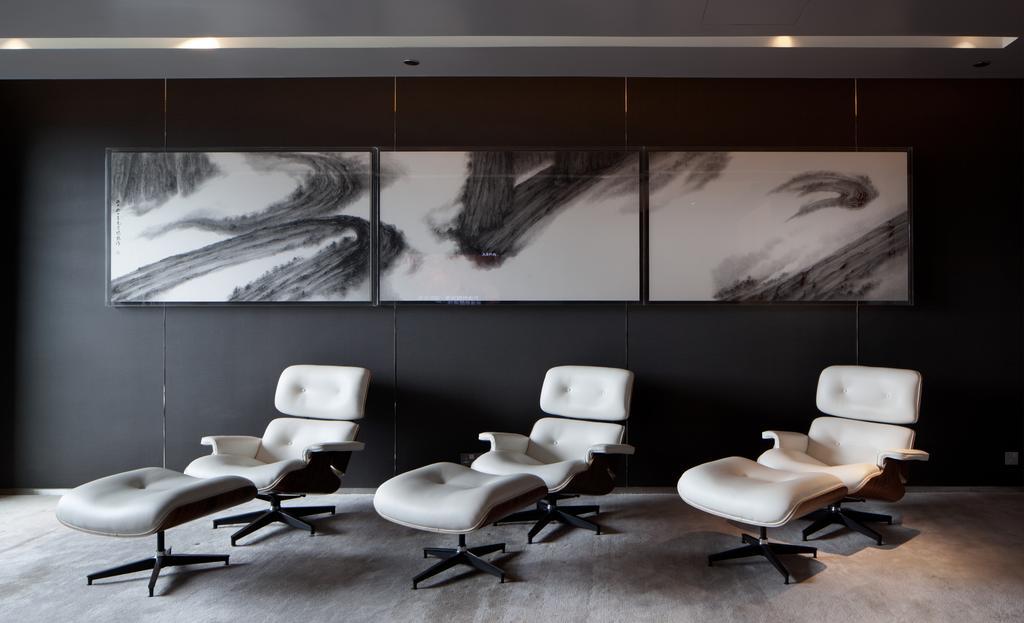 Hotel Icon Hong Kong Ngoại thất bức ảnh Eames Lounge Chairs