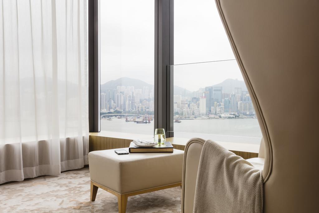 Hotel Icon Hong Kong Ngoại thất bức ảnh The view of Victoria Harbour from a guest room